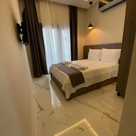 Hotel Tuna Butik 2*