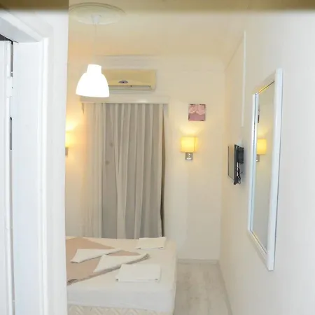 Tuna Butik Hotel 2*