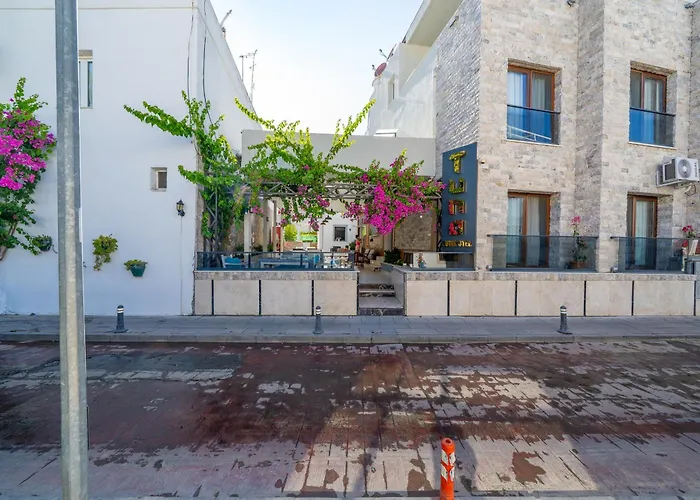 Tuna Butik ボドルム